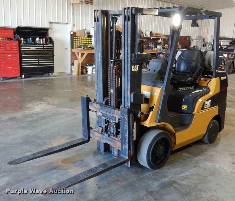image for item KI9479 2013 Caterpillar 2C6000  forklift