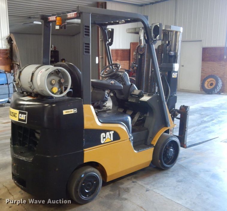 image for item KI9479 2013 Caterpillar 2C6000  forklift