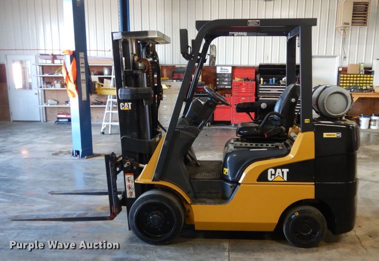 image for item KI9479 2013 Caterpillar 2C6000  forklift