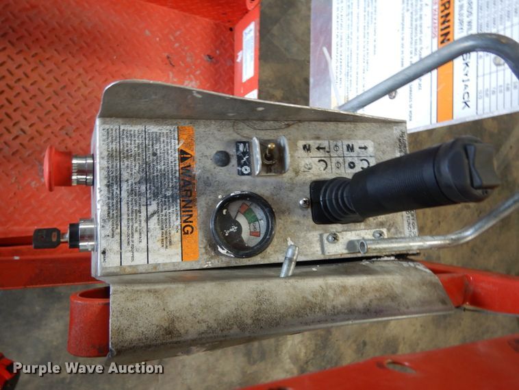 image for item KI9480 2004 Sky Jack SJII-3219  scissor lift