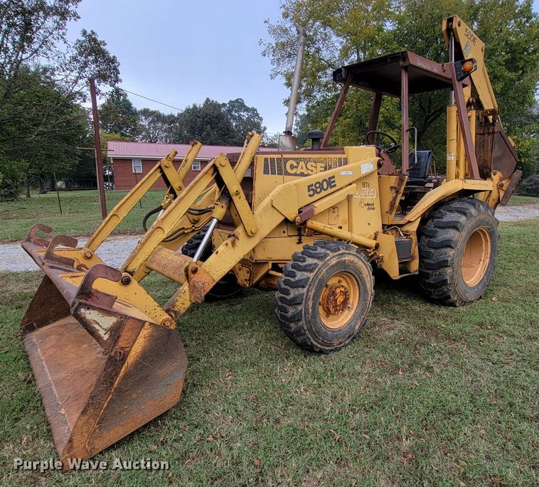 image for item KQ9210 Case 580E  backhoe