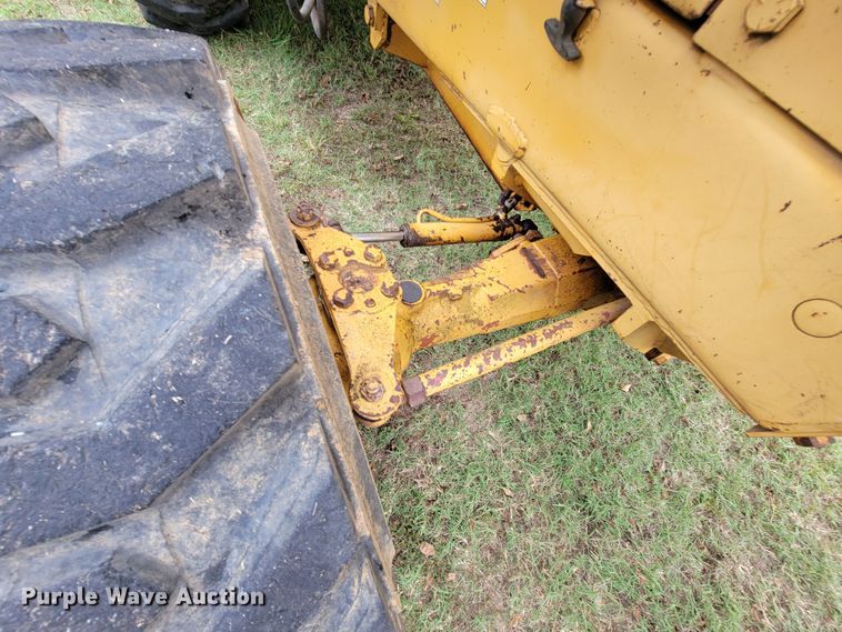 image for item KQ9210 Case 580E  backhoe