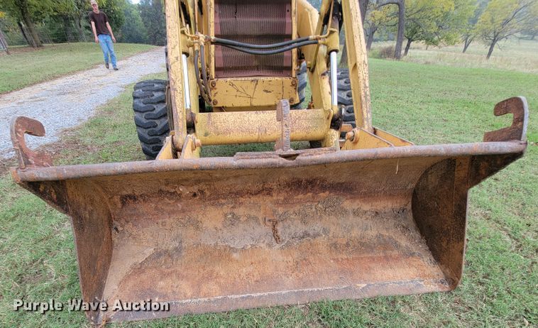image for item KQ9210 Case 580E  backhoe