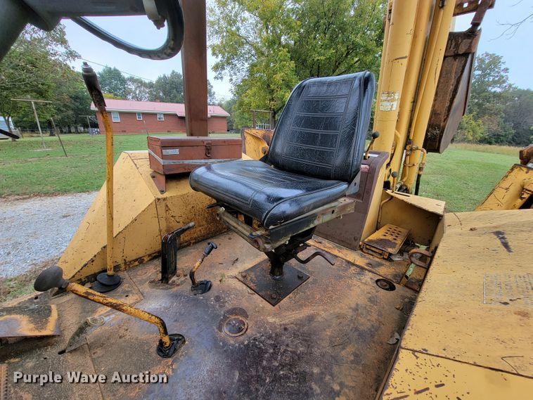 image for item KQ9210 Case 580E  backhoe