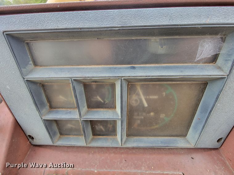 image for item KQ9210 Case 580E  backhoe