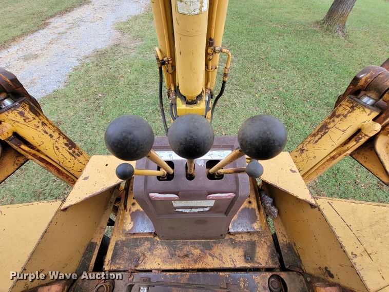image for item KQ9210 Case 580E  backhoe