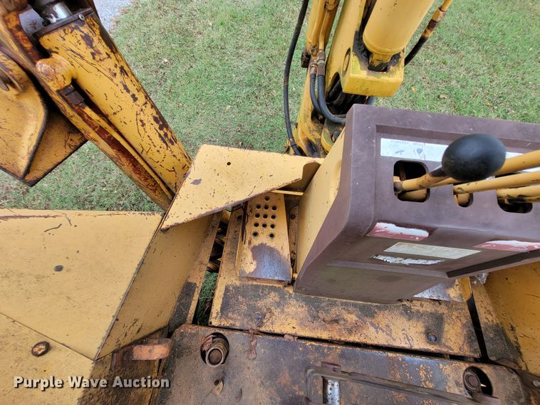 image for item KQ9210 Case 580E  backhoe