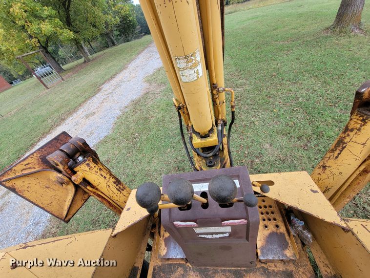 image for item KQ9210 Case 580E  backhoe
