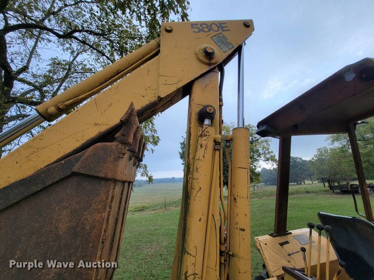 image for item KQ9210 Case 580E  backhoe