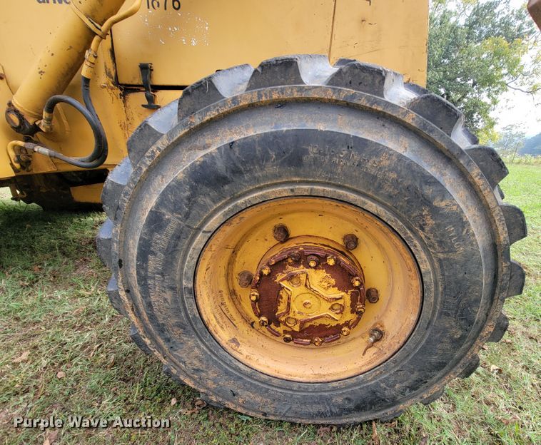 image for item KQ9210 Case 580E  backhoe