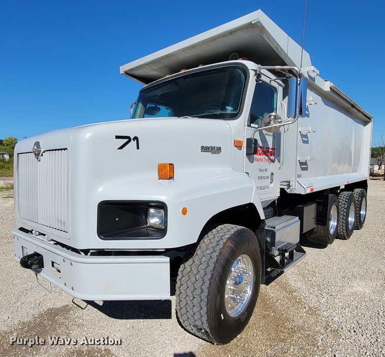 image for item KQ9243 2007 International Paystar 5000  dump truck