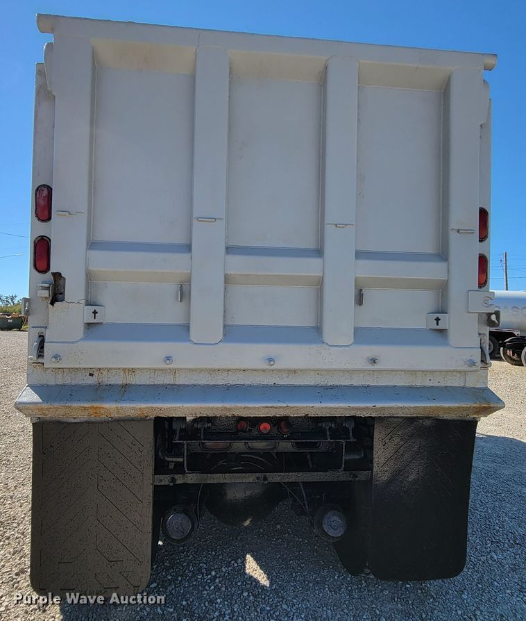 image for item KQ9243 2007 International Paystar 5000  dump truck