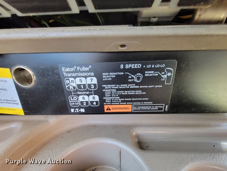 image for item KQ9243 2007 International Paystar 5000  dump truck