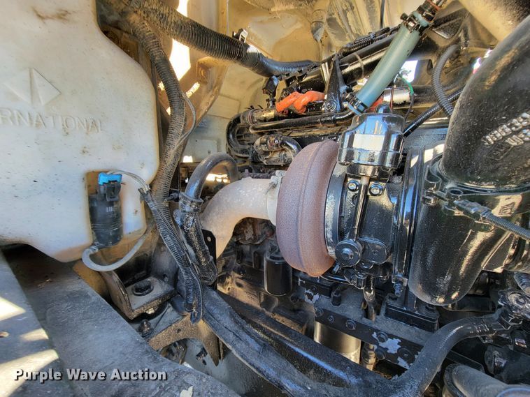 image for item KQ9243 2007 International Paystar 5000  dump truck