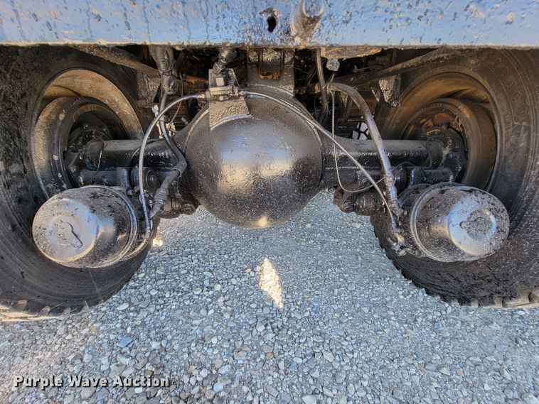 image for item KQ9243 2007 International Paystar 5000  dump truck