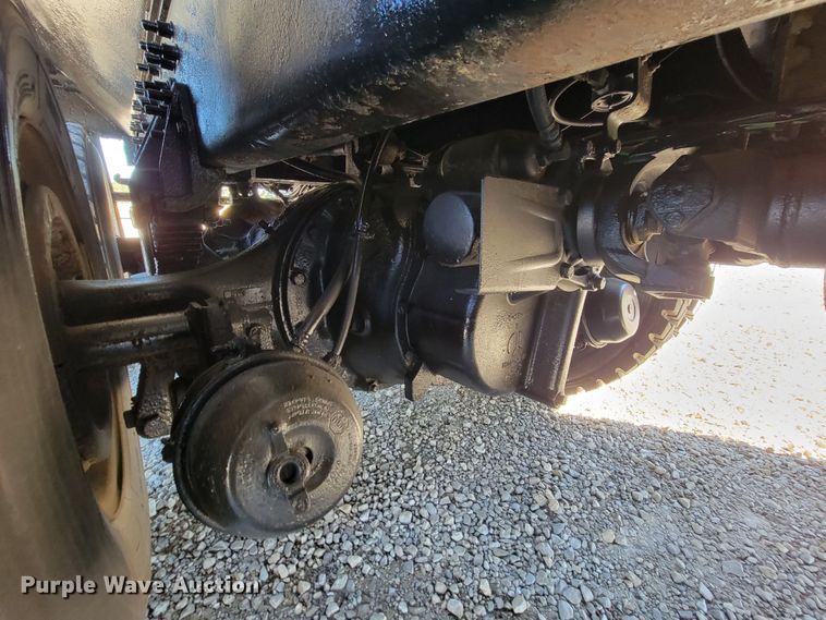 image for item KQ9243 2007 International Paystar 5000  dump truck