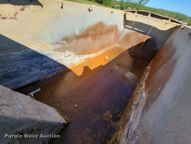 image for item KQ9243 2007 International Paystar 5000  dump truck