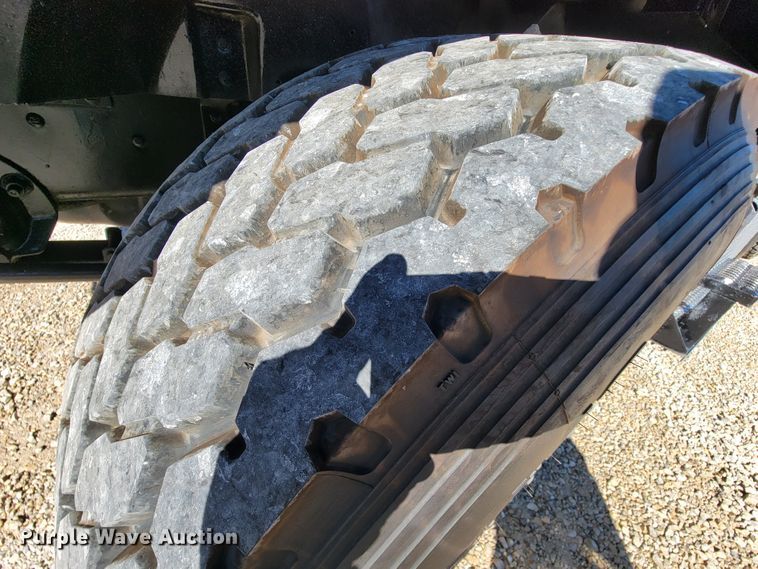 image for item KQ9243 2007 International Paystar 5000  dump truck