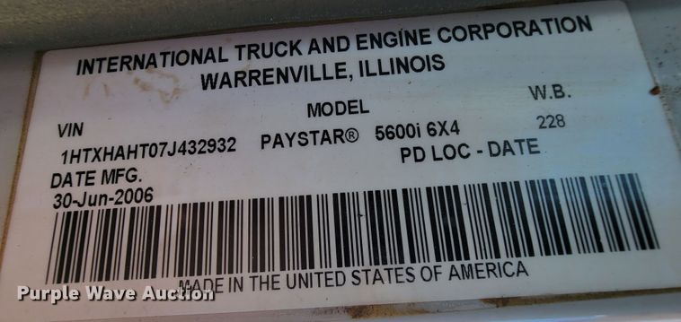 image for item KQ9243 2007 International Paystar 5000  dump truck