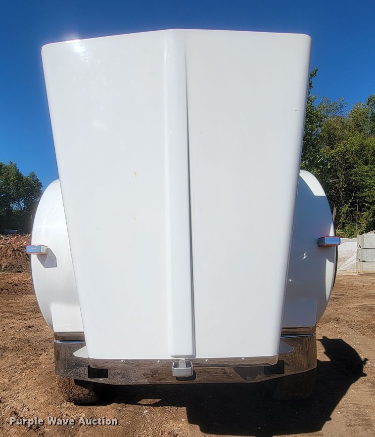 image for item KQ9251 1995 Kenworth W900  dump truck