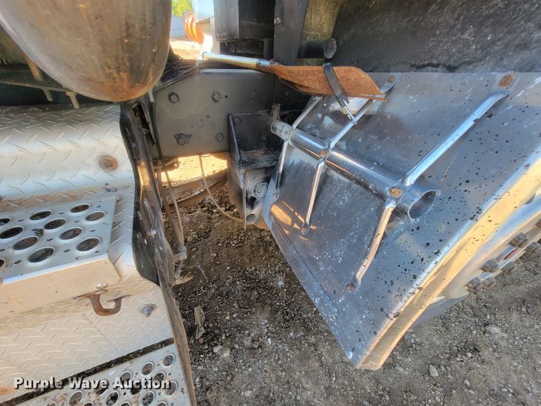 image for item KQ9251 1995 Kenworth W900  dump truck