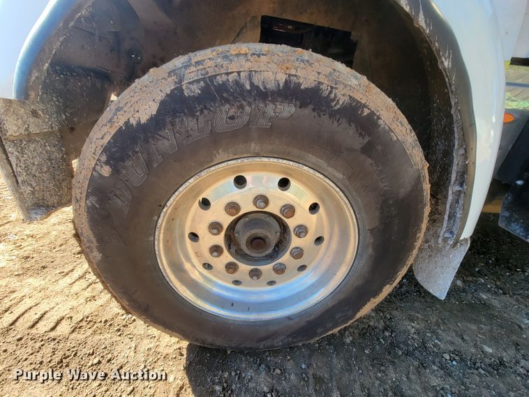 image for item KQ9251 1995 Kenworth W900  dump truck