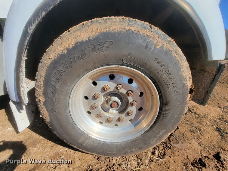 image for item KQ9251 1995 Kenworth W900  dump truck