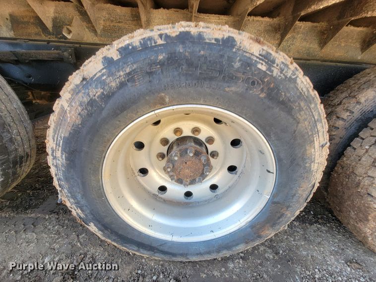 image for item KQ9251 1995 Kenworth W900  dump truck