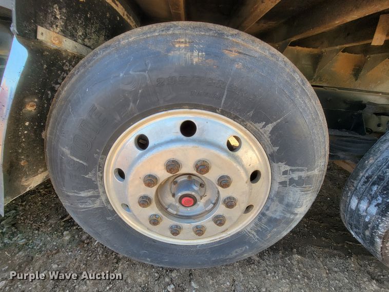 image for item KQ9251 1995 Kenworth W900  dump truck