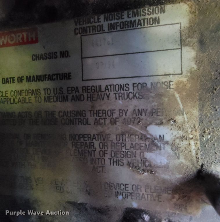 image for item KQ9251 1995 Kenworth W900  dump truck