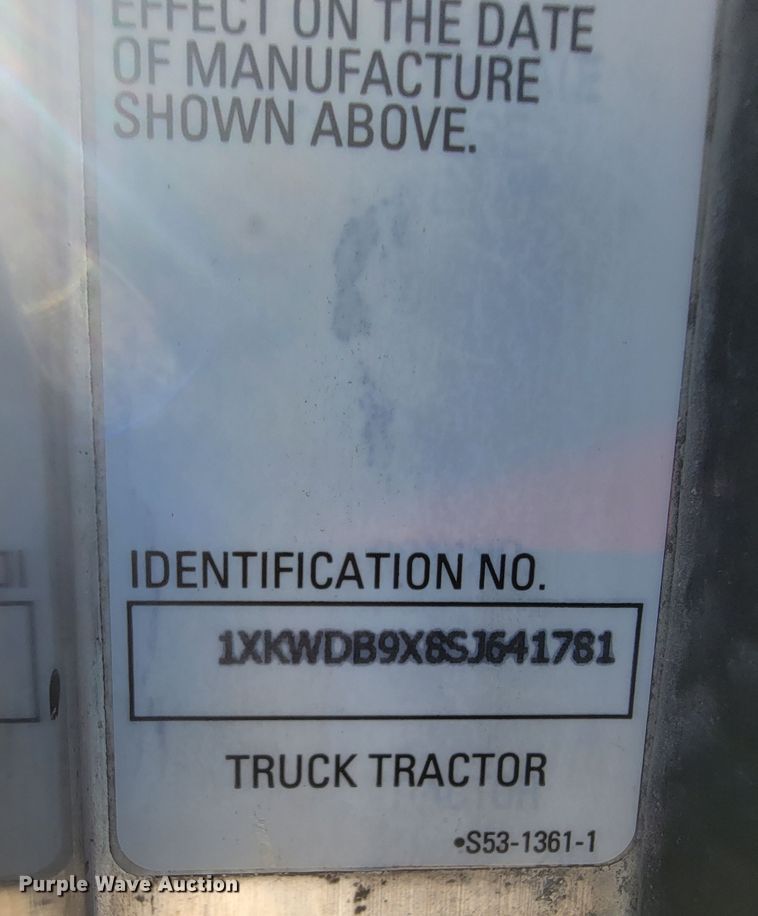 image for item KQ9251 1995 Kenworth W900  dump truck