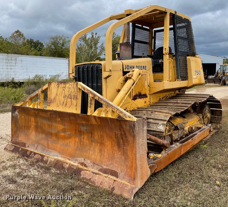 image for item KU9126 1982 John Deere 750  dozer