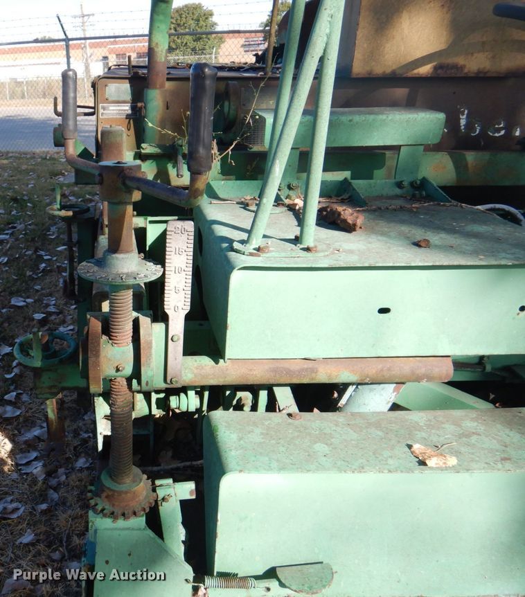 image for item KX9232 Barber Greene  paver