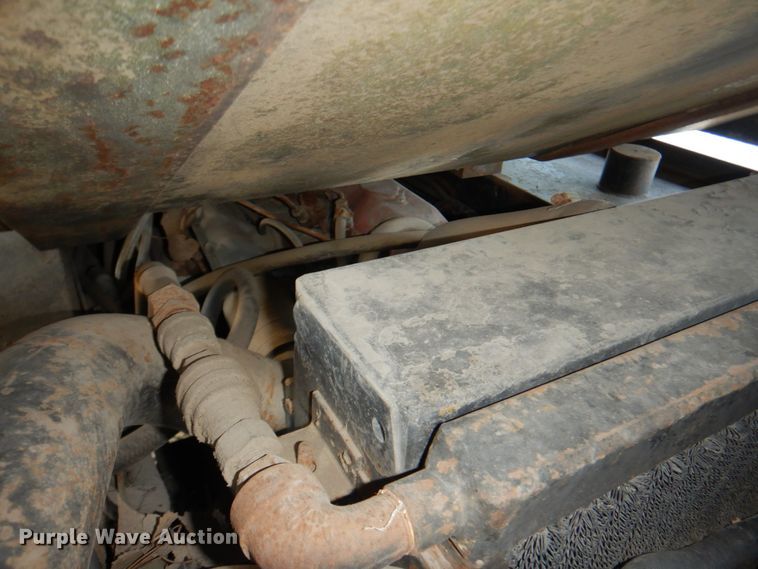 image for item KX9233 Ravo 4000 Compact  street sweeper truck