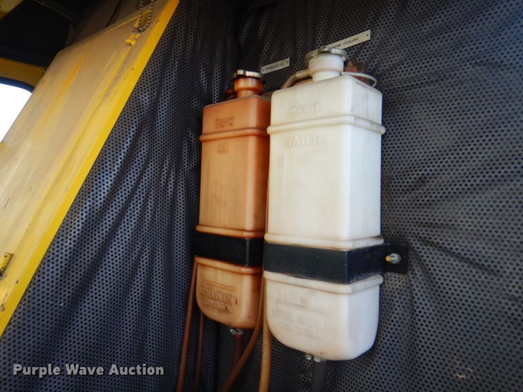 image for item KX9233 Ravo 4000 Compact  street sweeper truck