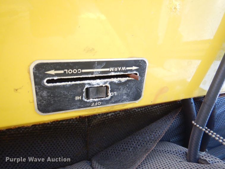 image for item KX9233 Ravo 4000 Compact  street sweeper truck