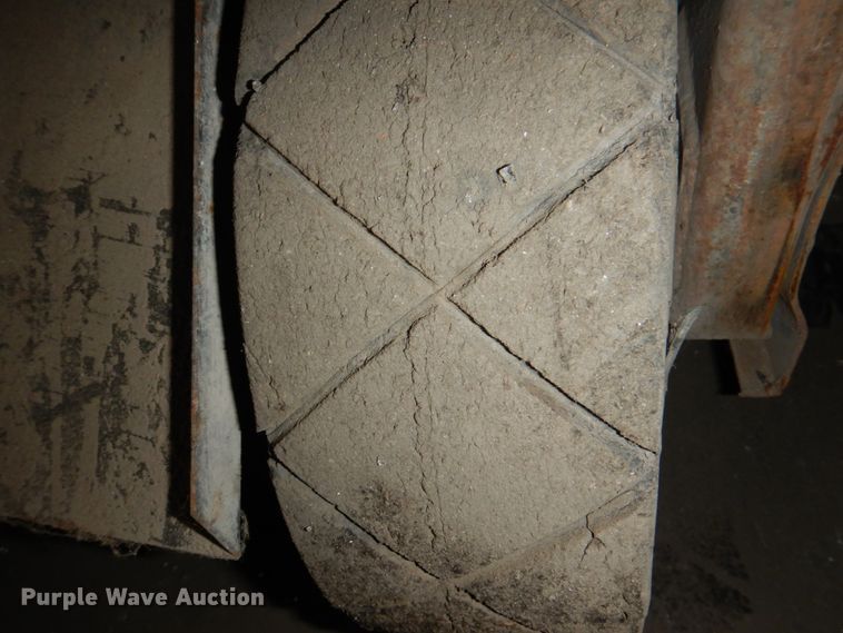 image for item KX9239 Advance Retriever 5800  sweeper