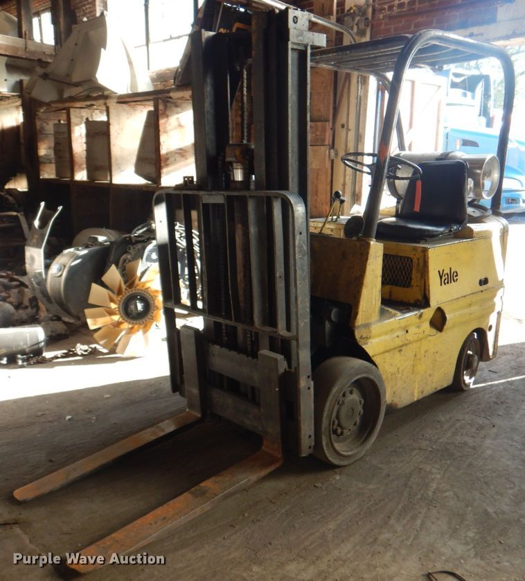 image for item KX9240 Yale  forklift
