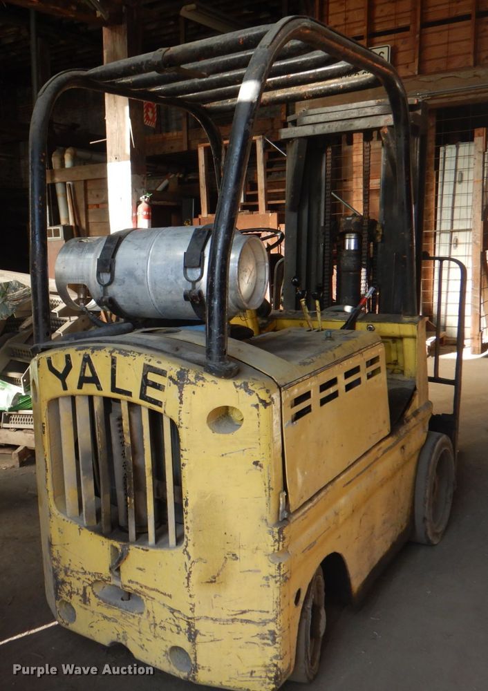 image for item KX9240 Yale  forklift