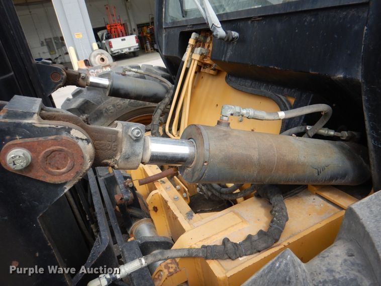 image for item KX9260 2003 Noble RT804WD  forklift