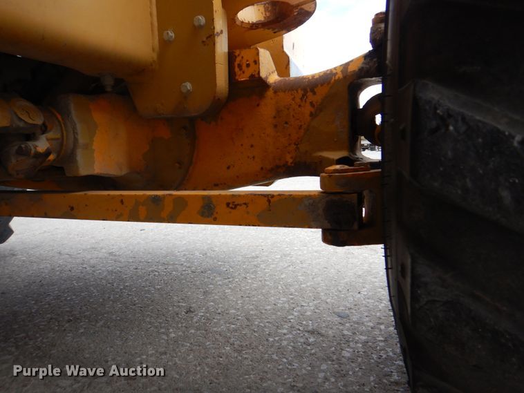 image for item KX9260 2003 Noble RT804WD  forklift