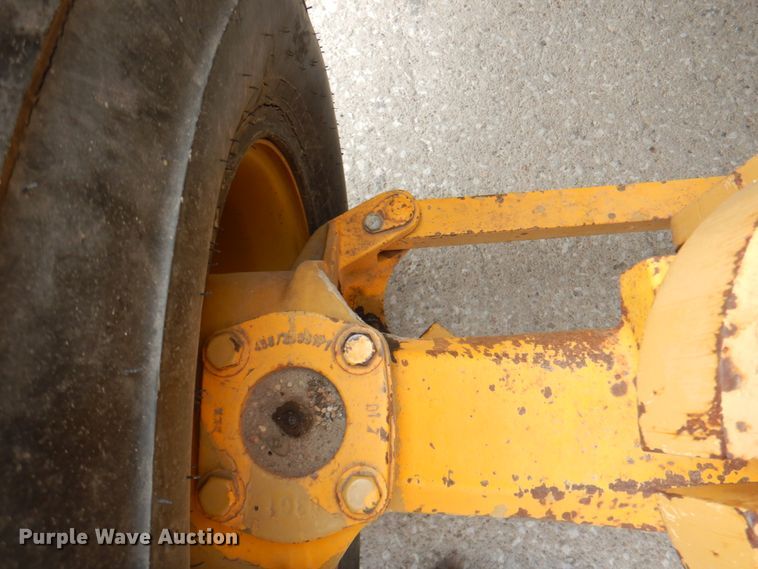 image for item KX9260 2003 Noble RT804WD  forklift