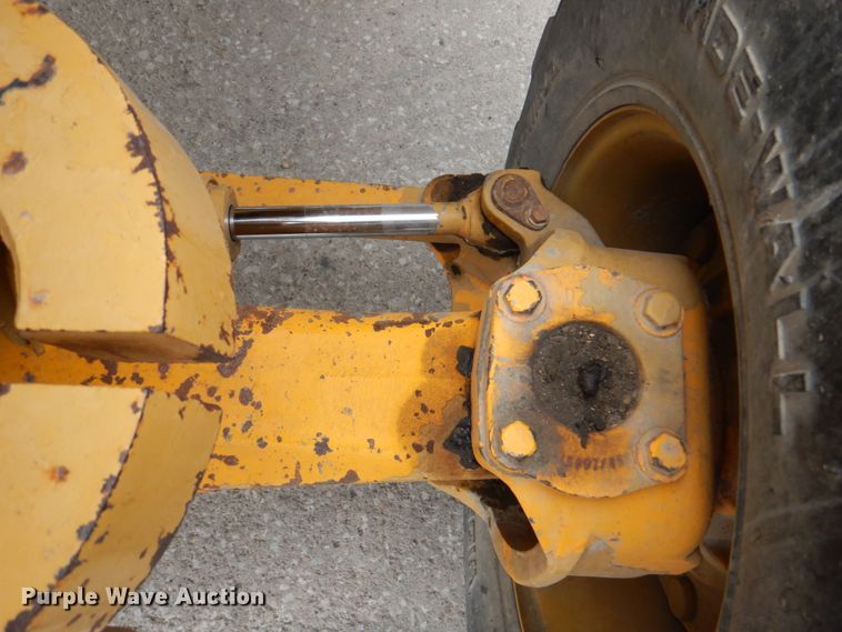 image for item KX9260 2003 Noble RT804WD  forklift