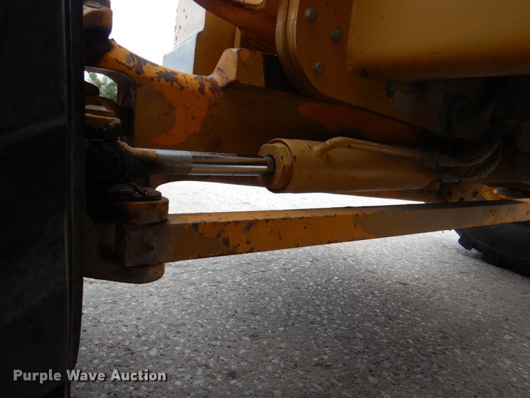 image for item KX9260 2003 Noble RT804WD  forklift