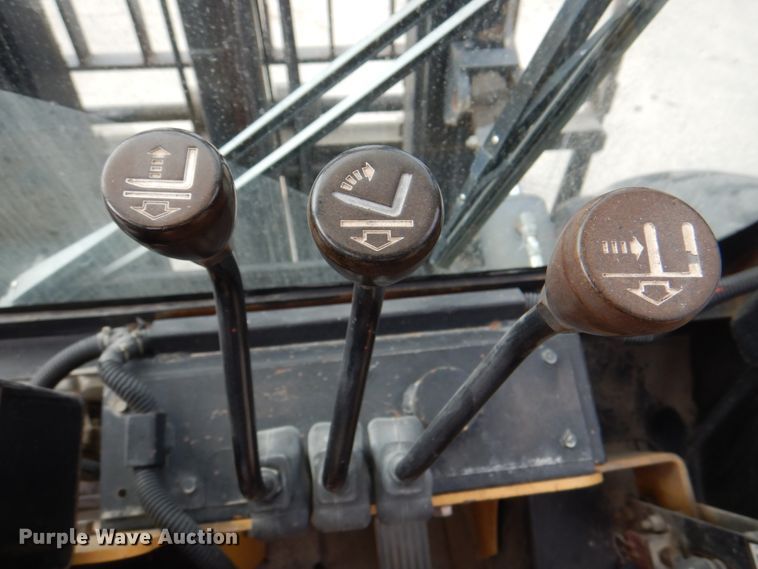 image for item KX9260 2003 Noble RT804WD  forklift