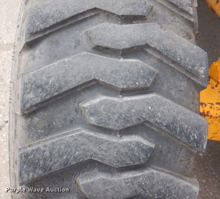 image for item KX9260 2003 Noble RT804WD  forklift