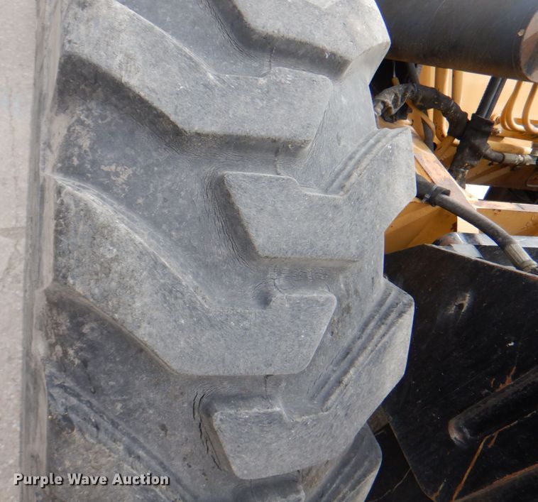 image for item KX9260 2003 Noble RT804WD  forklift