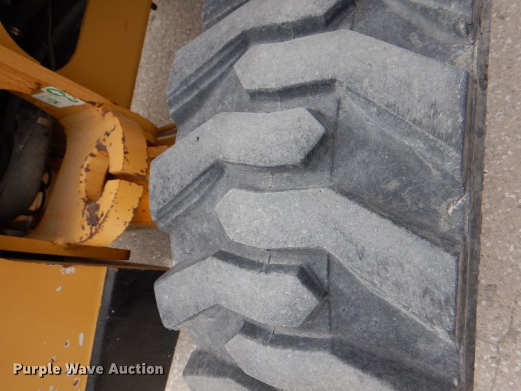 image for item KX9260 2003 Noble RT804WD  forklift