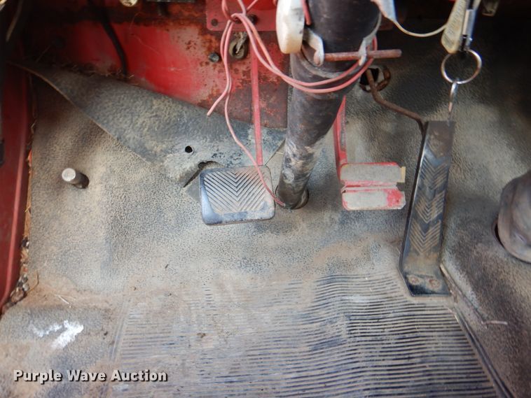 image for item KX9359 1969 Dodge D600  dump truck