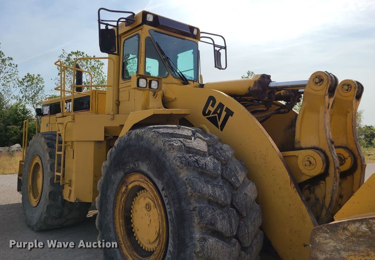 image for item L1255 1994 Caterpillar 988F  wheel loader